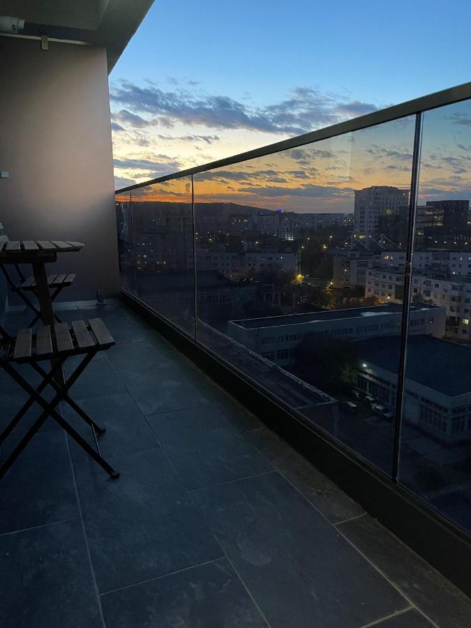 Luxury Q Residence Near Palas Mall Iasi Luaran gambar